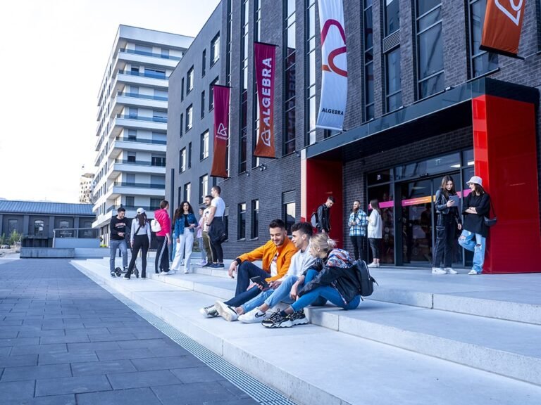 Algebra University College 768x576